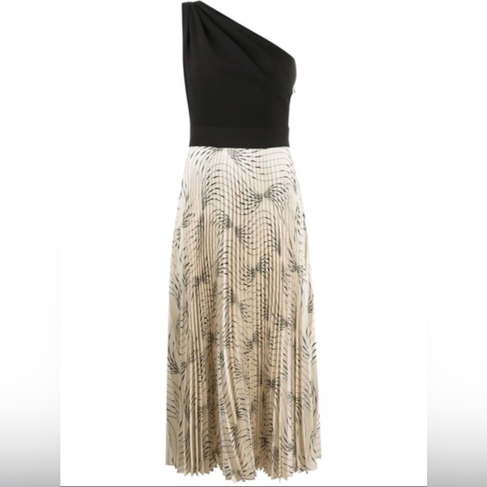 Victoria Beckham Elegant Black and White Garment